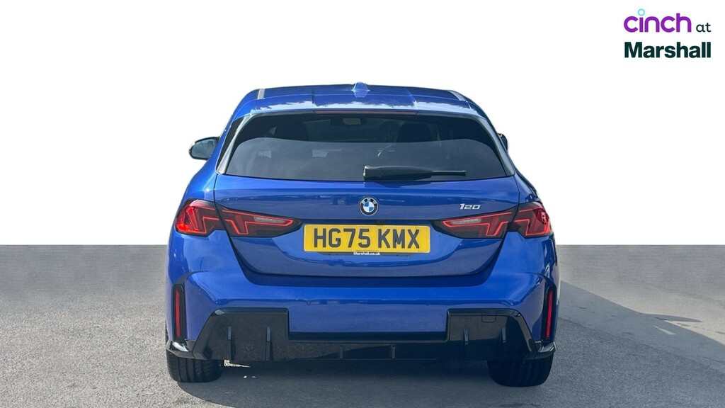 BMW 1 Series Hatchback White #4