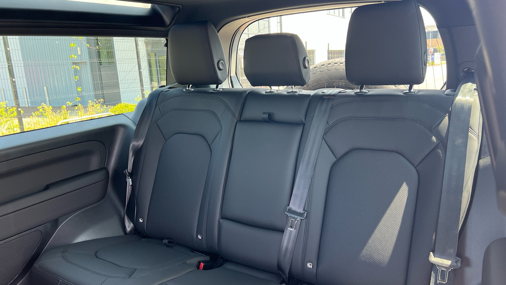 Land Rover Defender X-dynamic Se Red #13