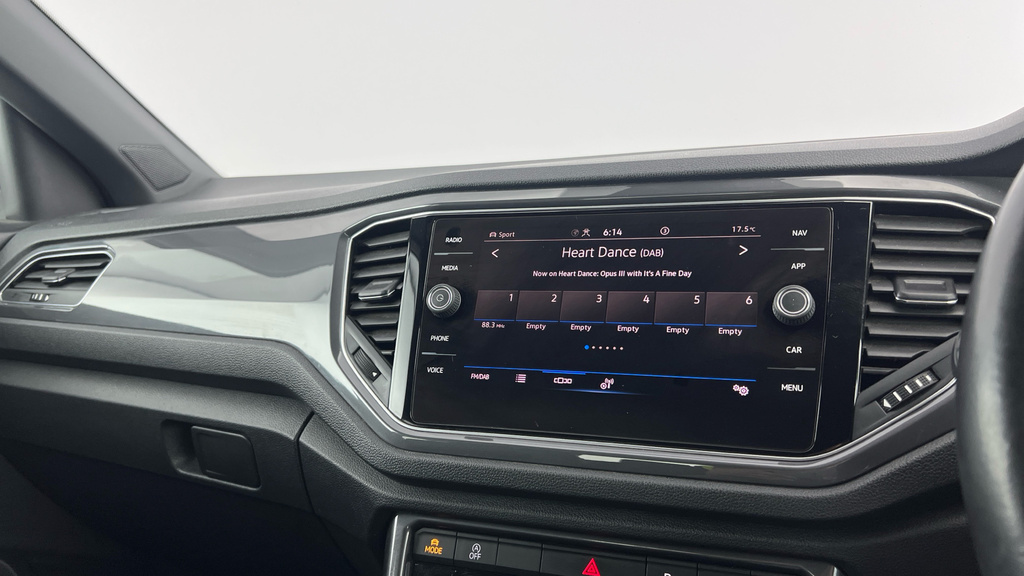 Volkswagen T-Roc Active Grey #18