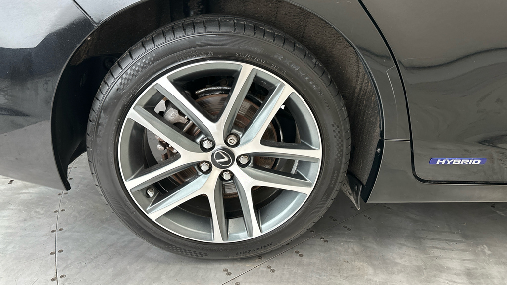 Lexus CT 200H 1.8 Se Cvt Plus Pack Black #25