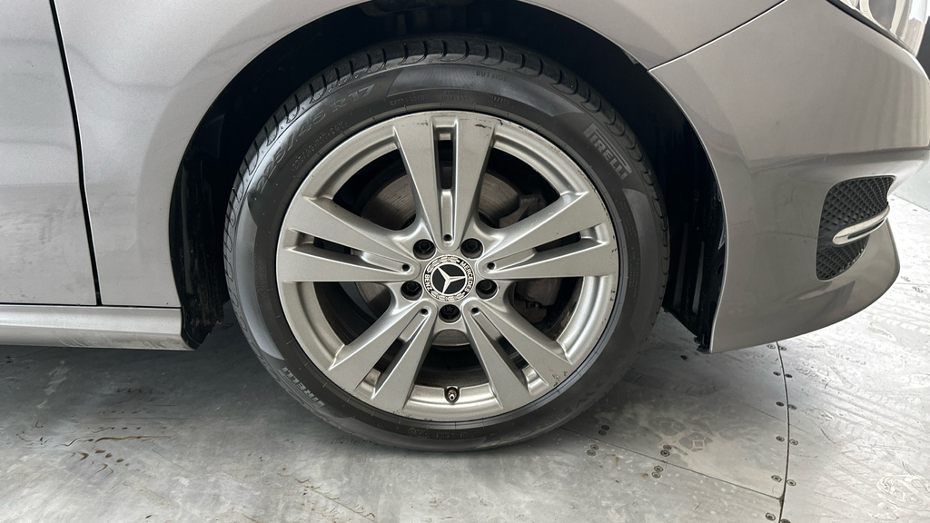 Mercedes-Benz B Class B180 Se Grey #23