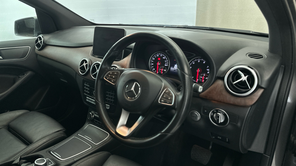 Mercedes-Benz B Class B180 Se Grey #9