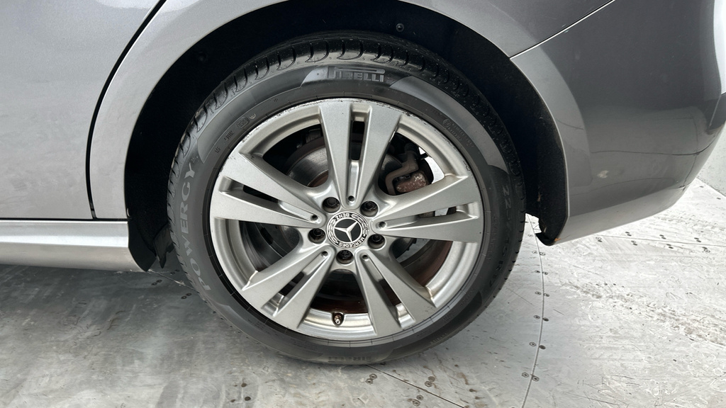 Mercedes-Benz B Class B180 Se Grey #21