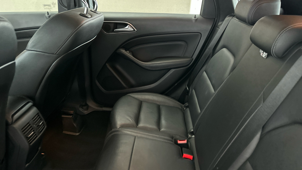 Mercedes-Benz B Class B180 Se Grey #17
