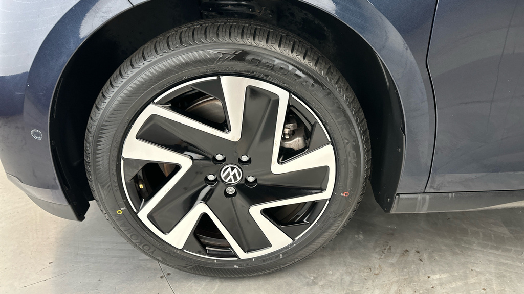 Volkswagen ID.Buzz Style Pro Silver #25