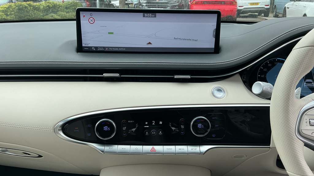 Genesis GV70 2.2D Luxury Suv Silver #19
