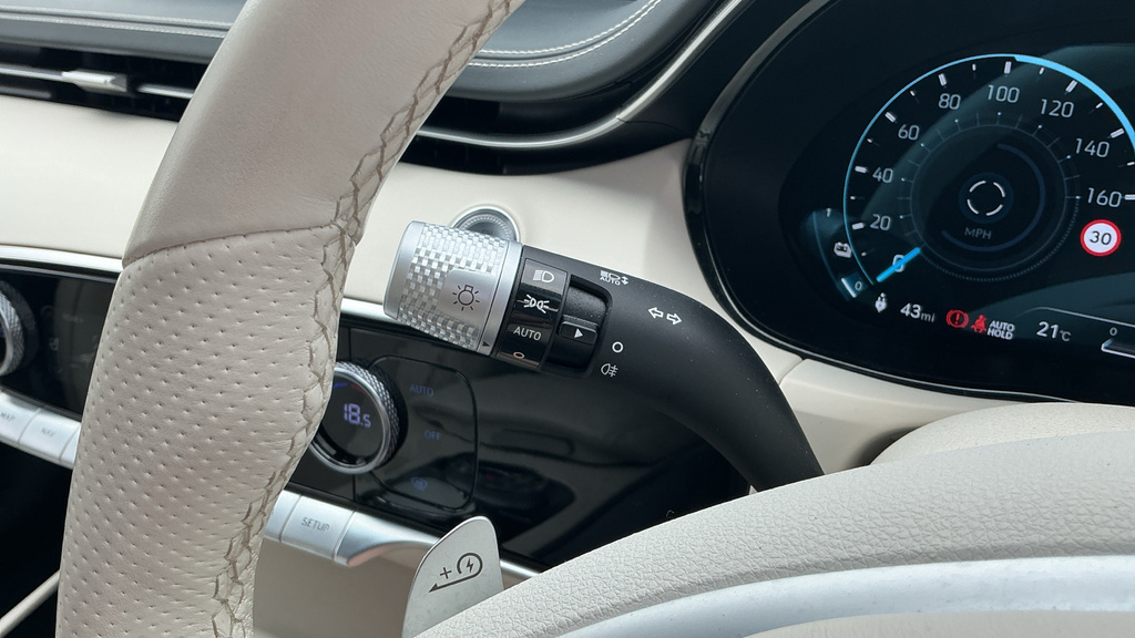 Genesis GV70 2.2D Luxury Suv Silver #33