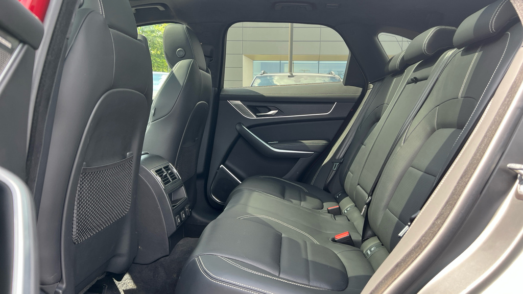 Jaguar F-Pace D200 R-dynamic Hse Black 90Th Anniversary Black #16