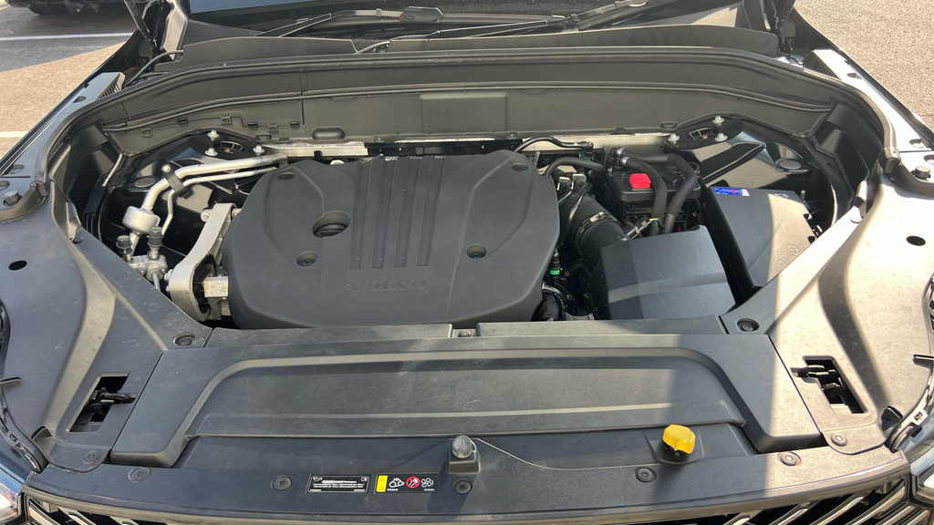 Volvo XC90 2.0 B5 P Core Grey #20