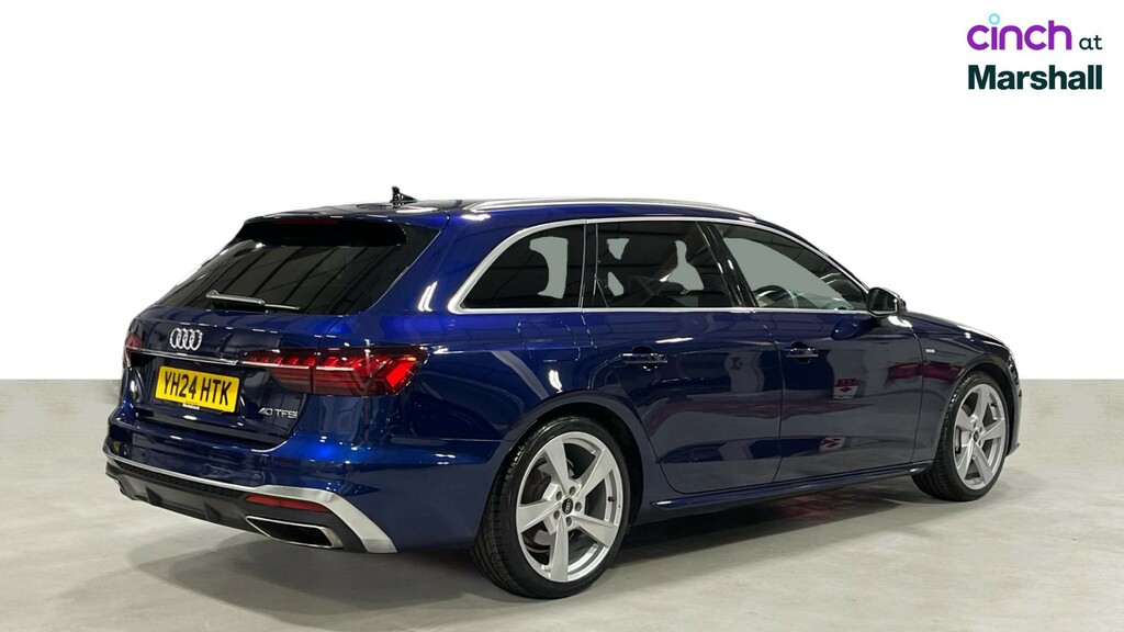 Audi A4 Avant 2L Black Edition Grey #3