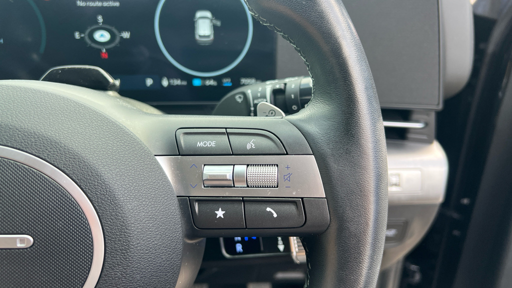 Hyundai Kona Hatchback Silver #23