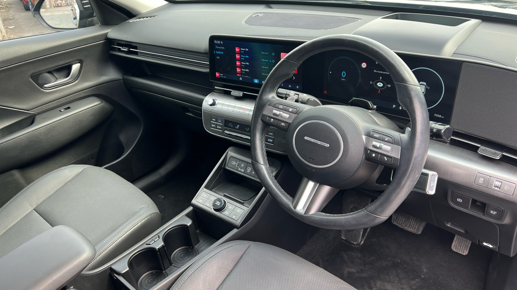 Hyundai Kona Hatchback Silver #19