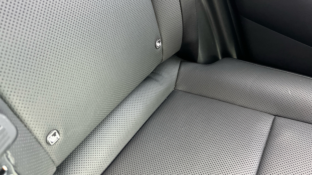 Hyundai Kona Hatchback Silver #36