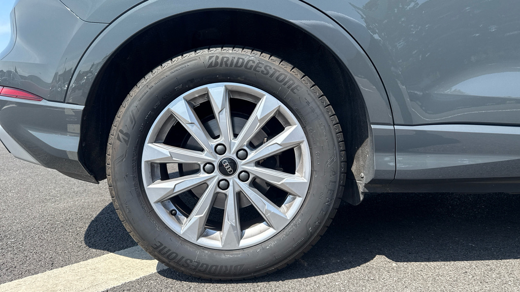Audi Q3 45 Tfsi E Technik S Tronic White #18