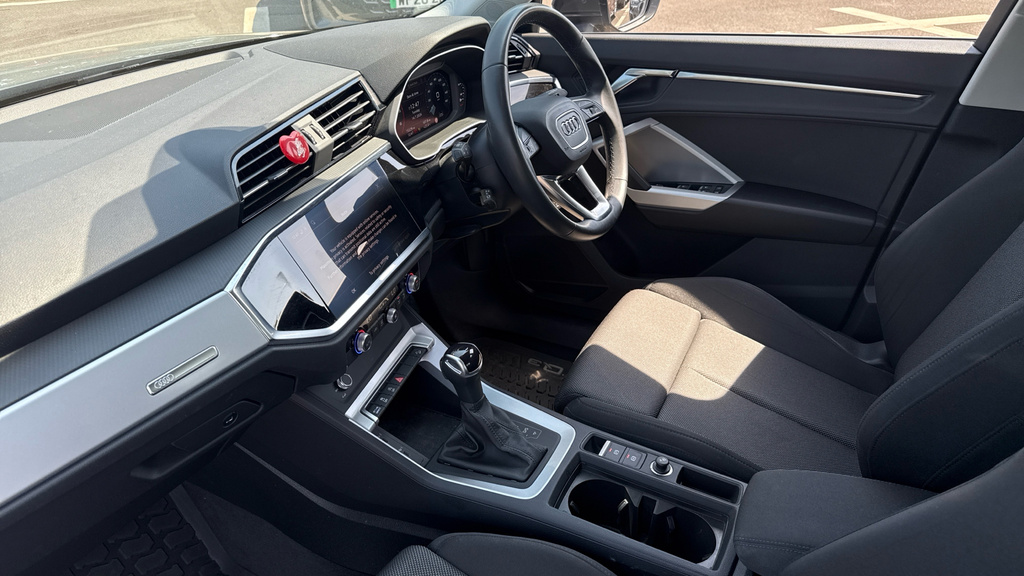 Audi Q3 45 Tfsi E Technik S Tronic White #10