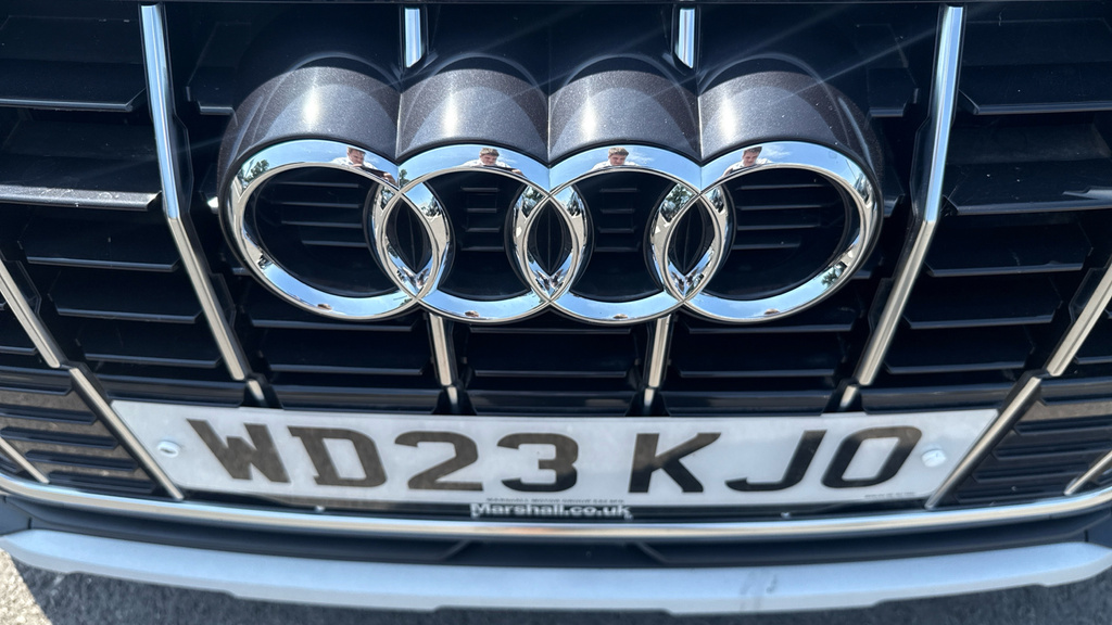 Audi Q3 45 Tfsi E Technik S Tronic White #22