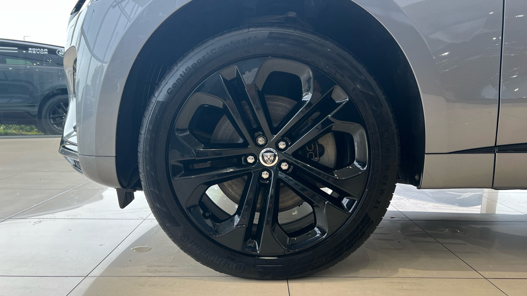Jaguar F-Pace 2.0 D200 R-dynamic Se Black Awd Blue #16