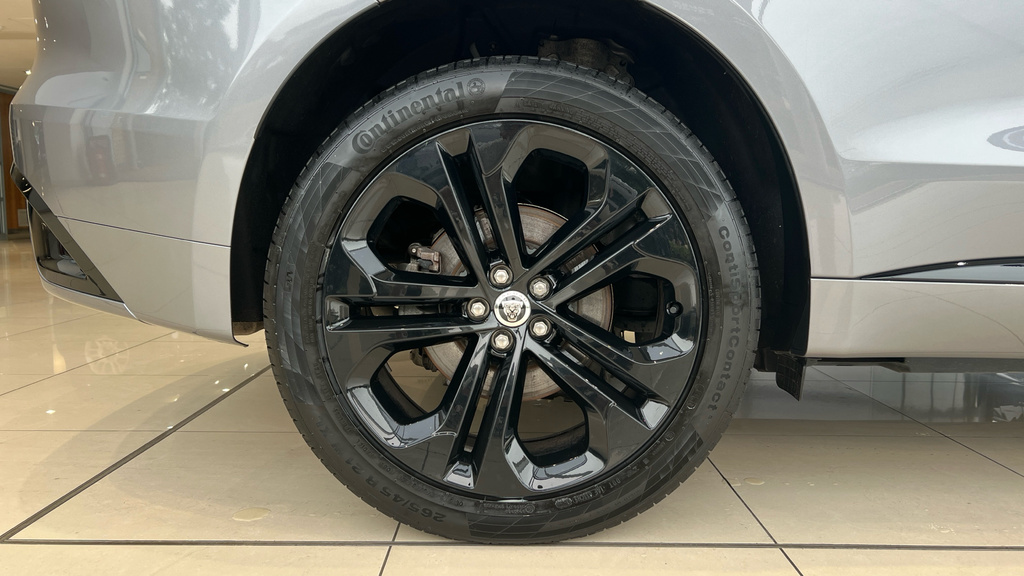 Jaguar F-Pace 2.0 D200 R-dynamic Se Black Awd Blue #18