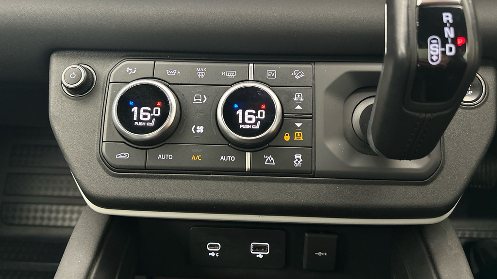 Land Rover Defender X-dynamic Se Blue #18
