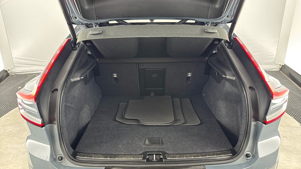 Volvo C40 Single Motor Ultimate White #15