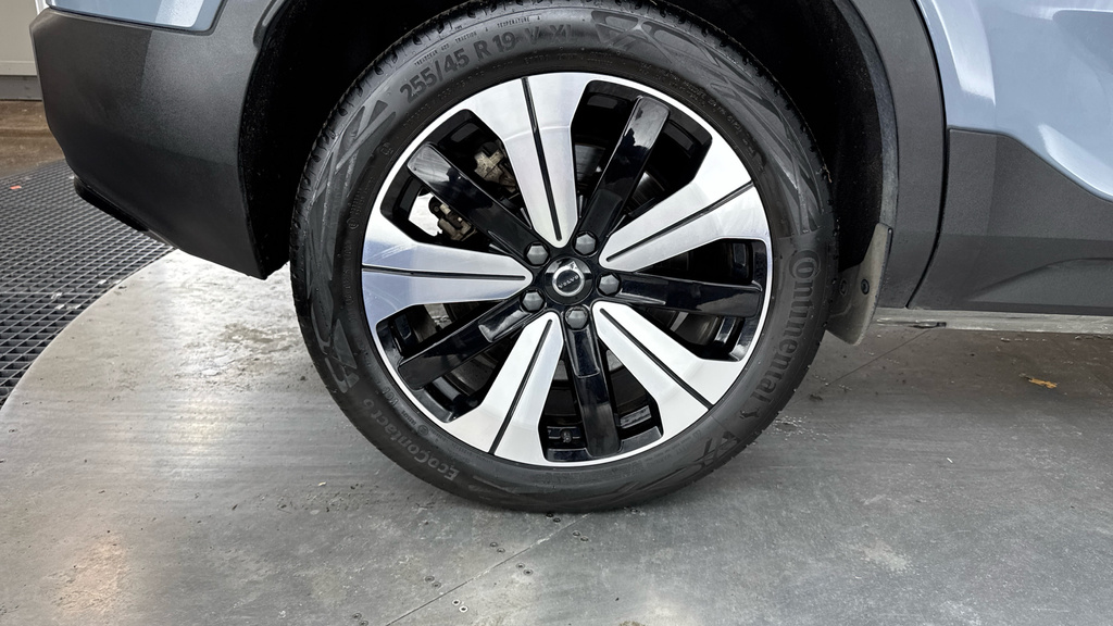 Volvo C40 Single Motor Ultimate White #17