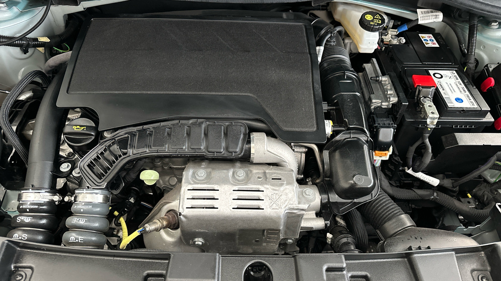Jeep Avenger 1.2 E-hybrid Mhev Summit E-dct Infotainment Pa Black #22