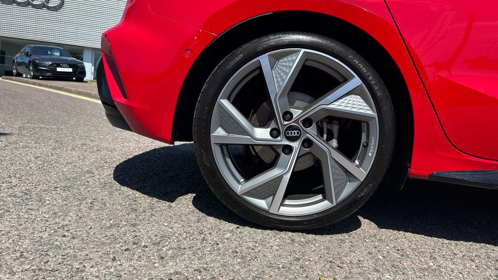 Audi A3 1.5 Tfsi 150 S Line S Tronic Tech Pack Black #19