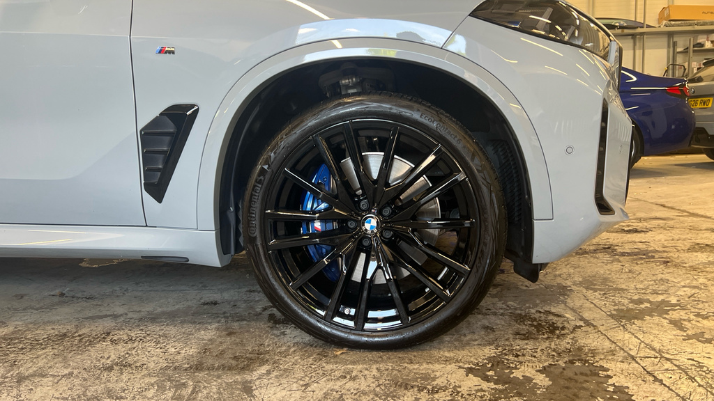 BMW X5 M X5 M Competition  #24