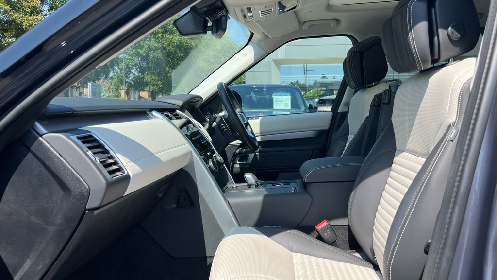 Land Rover Discovery Dynamic Hse Red #20