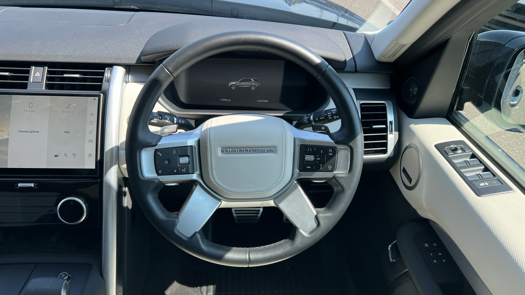 Land Rover Discovery Dynamic Hse Red #26