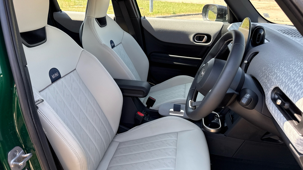 Mini Hatch 190Kw John Cooper Works 54Kwh #22