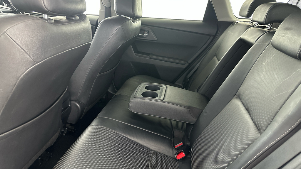 Toyota Auris Icon Tech White #21