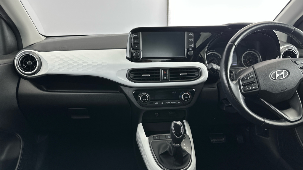 Hyundai I10 Hatchback Black #12