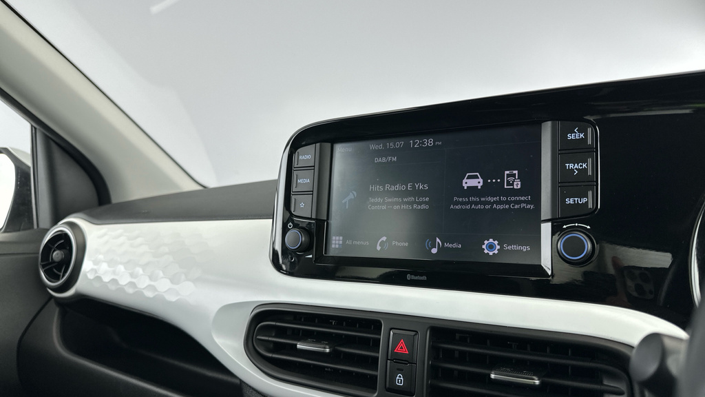 Hyundai I10 Hatchback Black #16