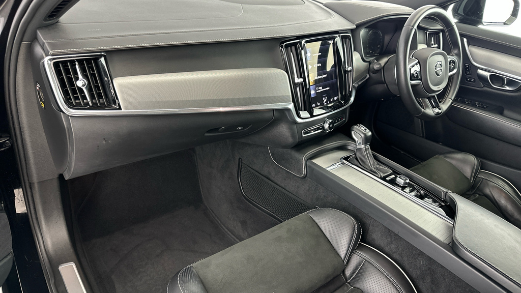 Volvo S90 Saloon Blue #10