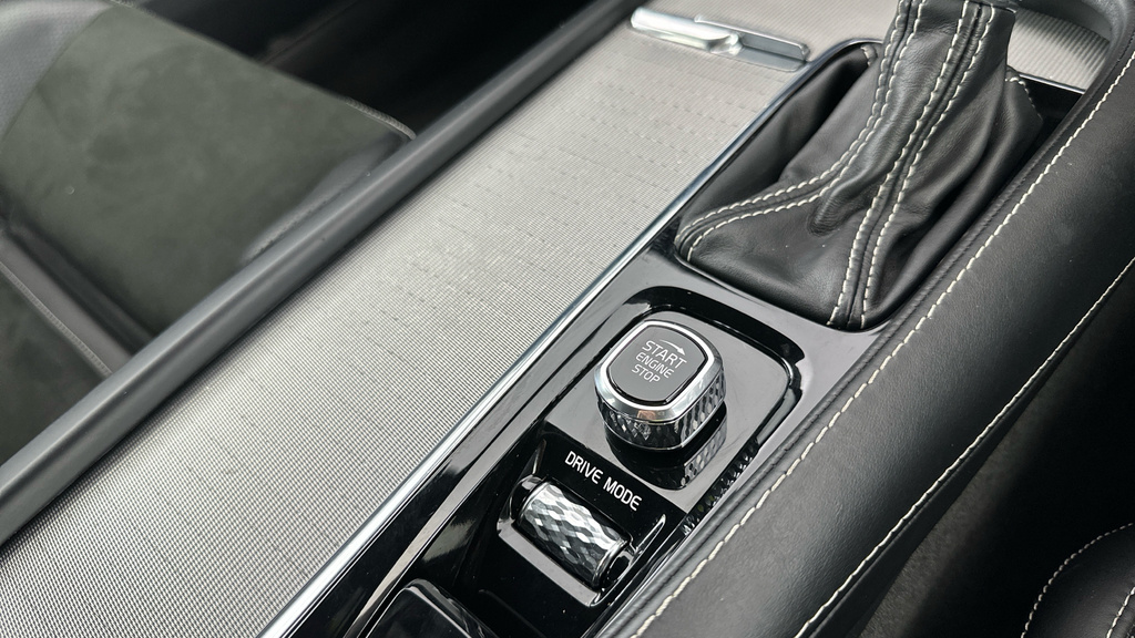 Volvo S90 Saloon Blue #11
