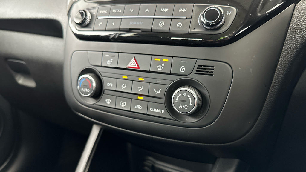 Kia Venga Mpv Silver #17