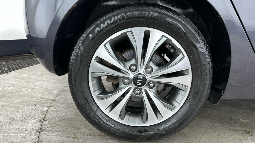 Kia Venga Mpv Silver #25