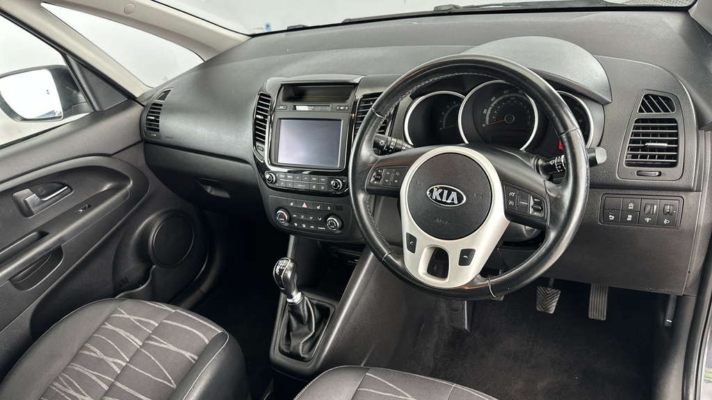 Kia Venga Mpv Silver #9