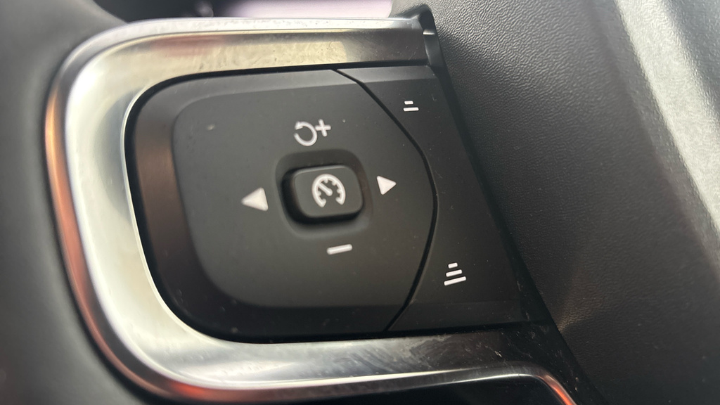 Volvo C40 C40 Core Recharge Ev Black #14
