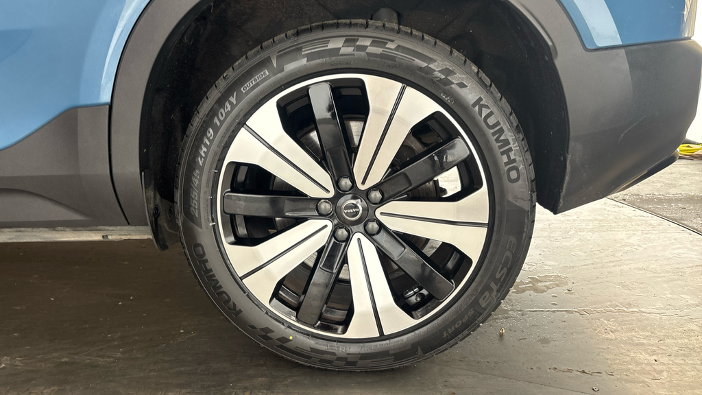 Volvo C40 C40 Core Recharge Ev Black #21