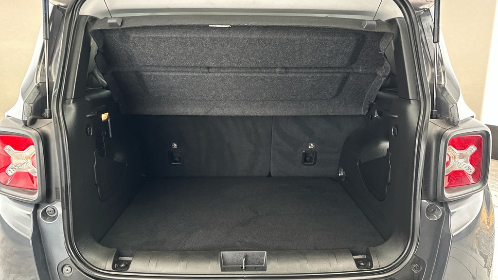 Jeep Renegade S 4Xe White #18