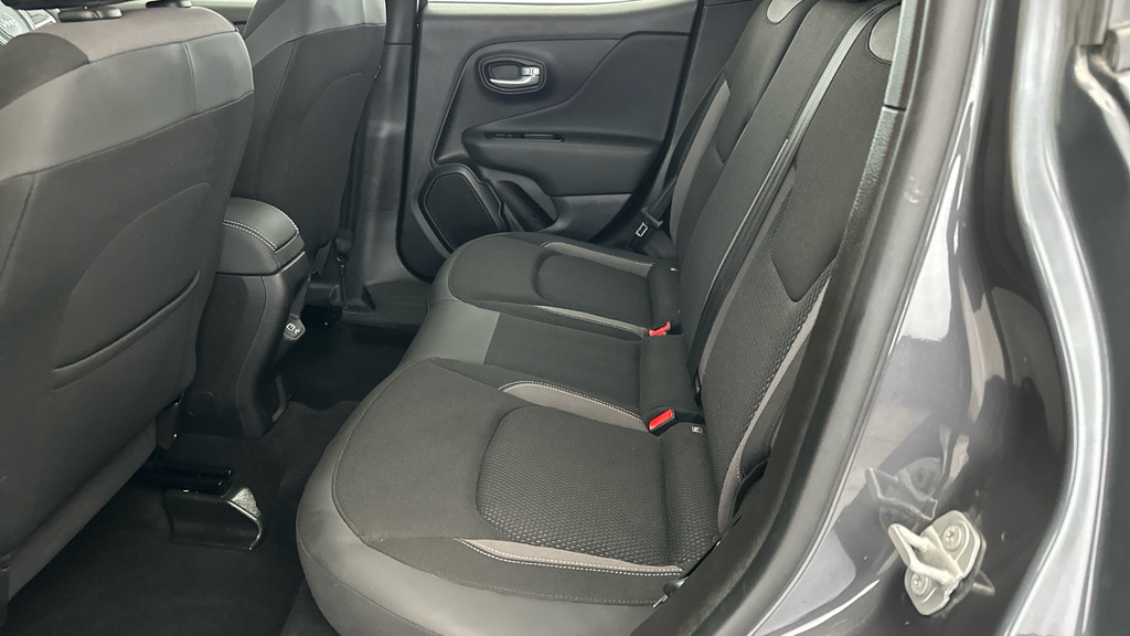 Jeep Renegade S 4Xe White #17
