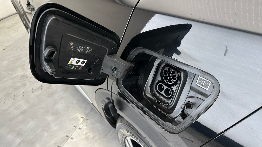 Peugeot e-2008 Gt Grey #7