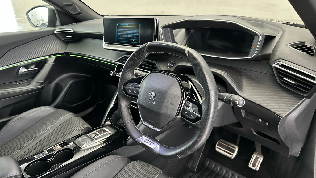 Peugeot e-2008 Gt Grey #13