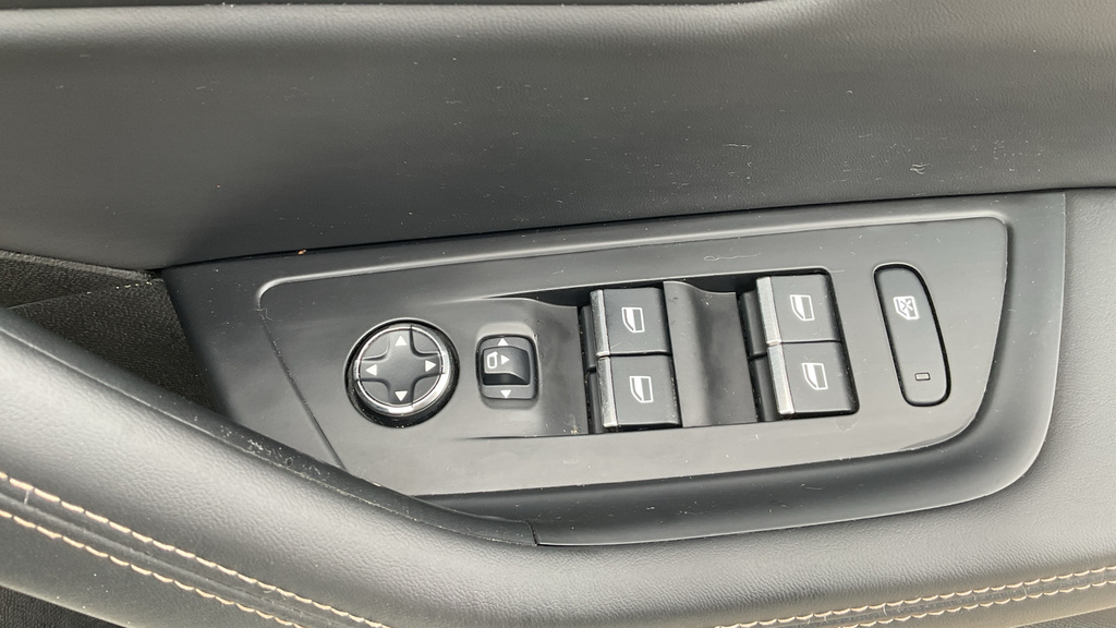 Peugeot 508 Hatchback Black #31