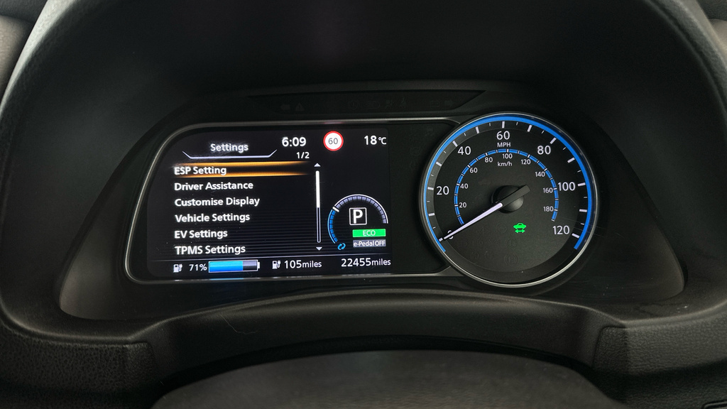 Nissan Leaf 39Kwh Tekna Hatchback Blue #22