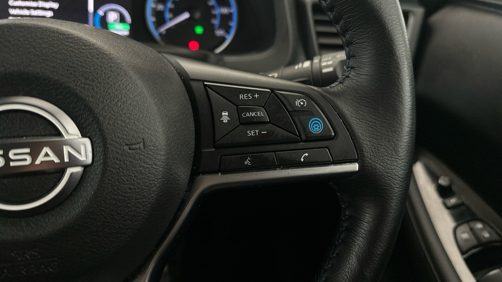 Nissan Leaf 39Kwh Tekna Hatchback Blue #14