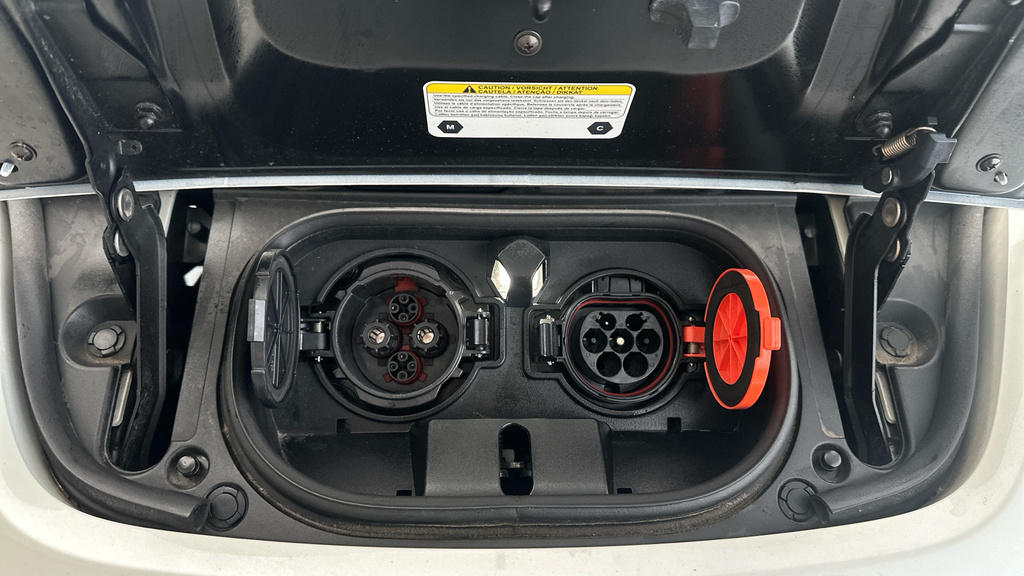 Nissan Leaf 39Kwh Tekna Hatchback Blue #30