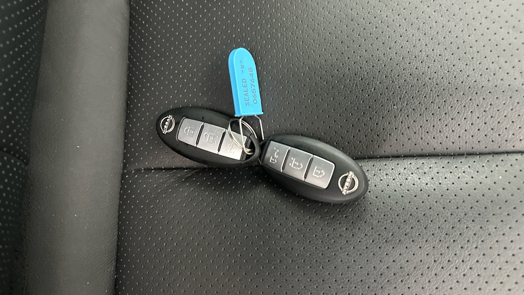 Nissan Leaf 39Kwh Tekna Hatchback Blue #31